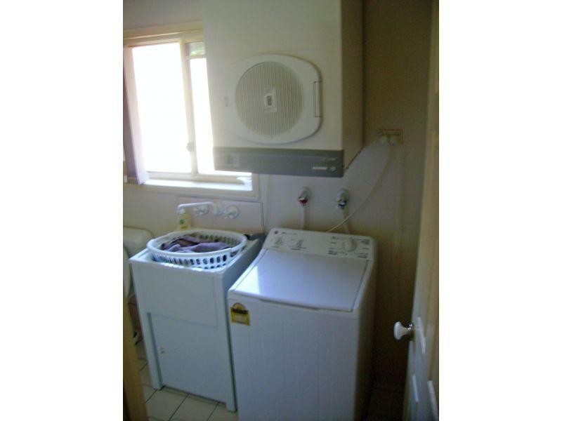 100 Racecourse Road, Bundall QLD 4217