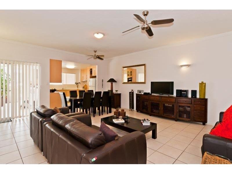 79 Spence Street, Cairns QLD 4870