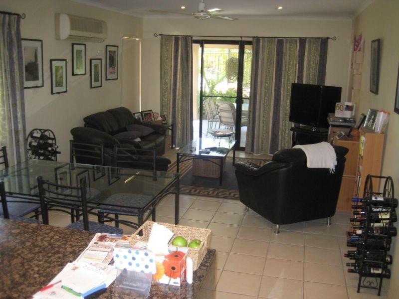 136 Palm Meadows Drive, Carrara QLD 4211