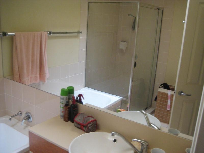 136 Palm Meadows Drive, Carrara QLD 4211