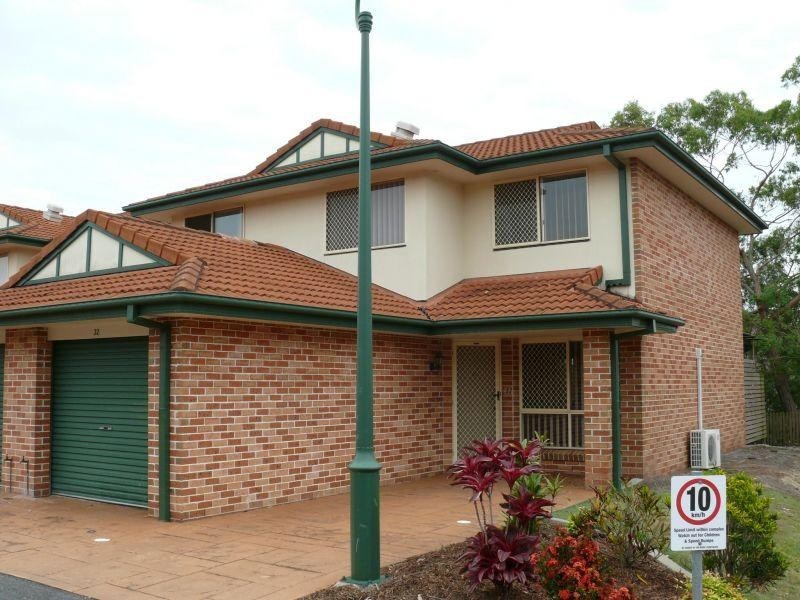 38 Murev Way, Carrara QLD 4211