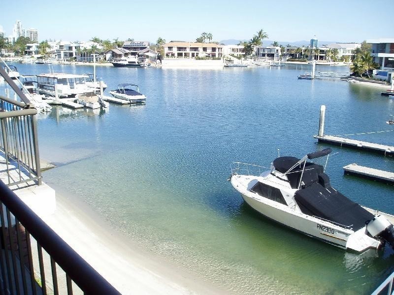 22 Commodore Drive, Paradise Waters QLD 4217