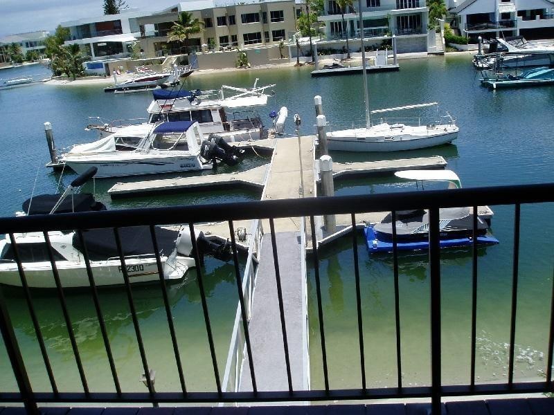 22 Commodore Drive, Paradise Waters QLD 4217