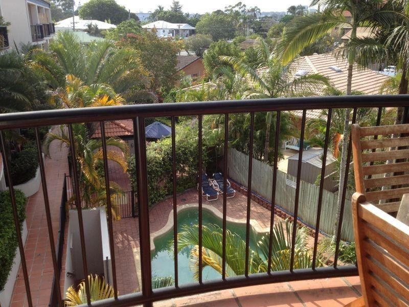 Chevron Island QLD 4217