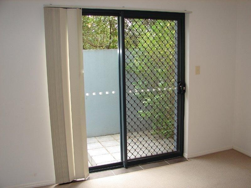 5/6 Fifth Avenue, Burleigh Heads QLD 4220