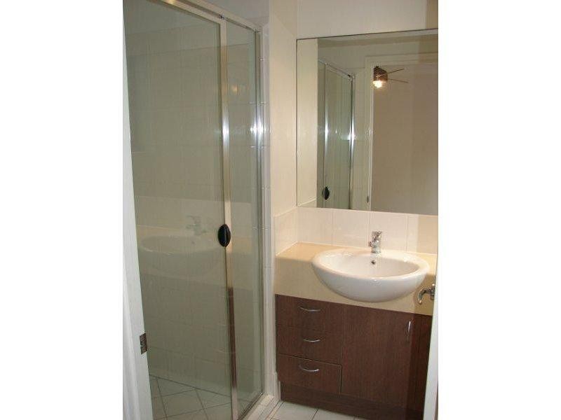 5/6 Fifth Avenue, Burleigh Heads QLD 4220