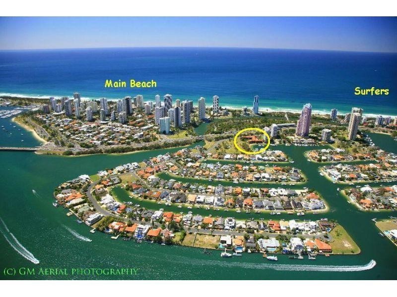 22 Commodore Drive, Paradise Waters QLD 4217