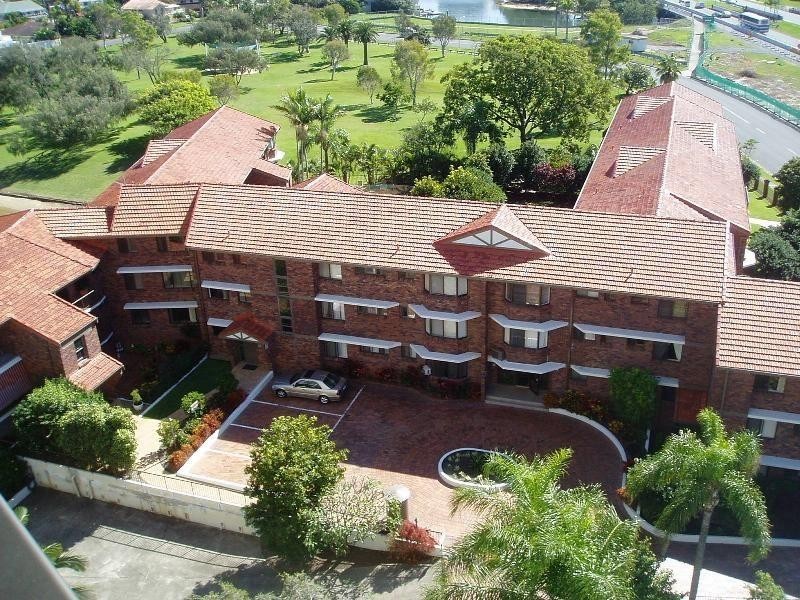 22 Commodore Drive, Paradise Waters QLD 4217