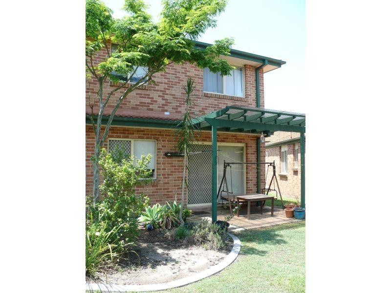 38 Murev Way, Carrara QLD 4211