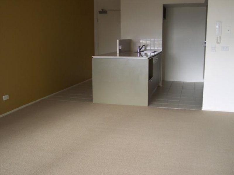 1064/18 Manning Street, Milton QLD 4064