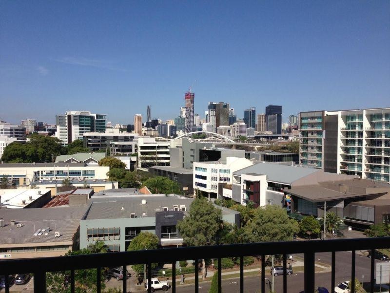 1091/18 Manning Street, Milton QLD 4064