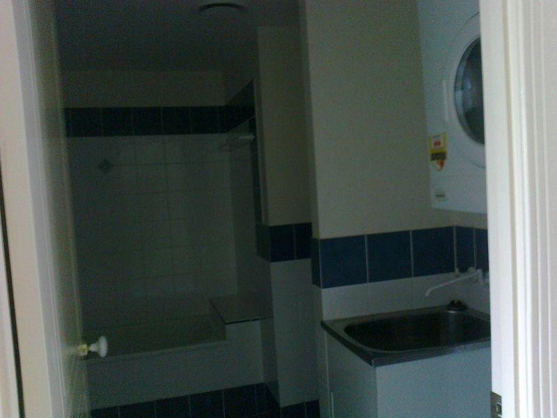 30-36 Burra Street, Chevron Island QLD 4217