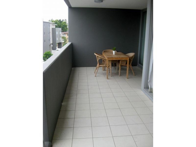 48/24 Allwood Street, Indooroopilly QLD 4068