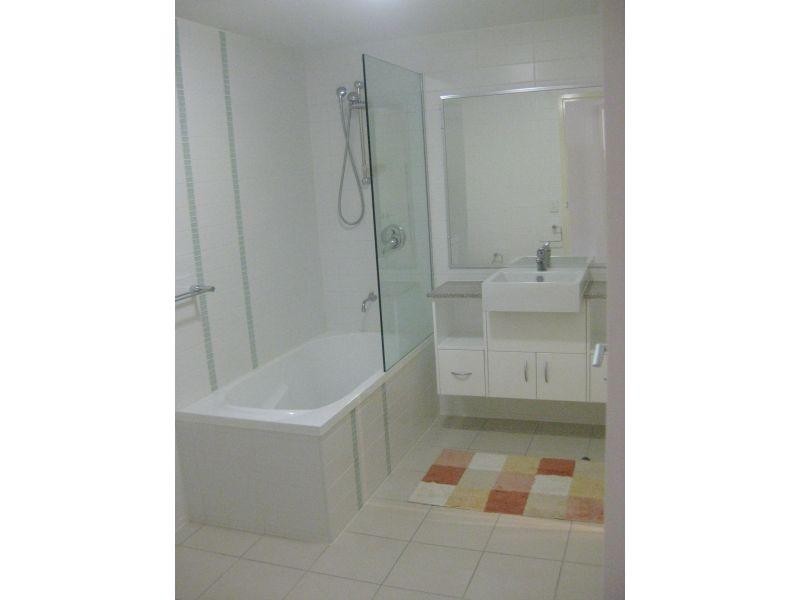 48/24 Allwood Street, Indooroopilly QLD 4068