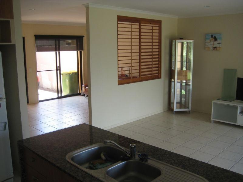 136 Palm Meadows Drive, Carrara QLD 4211