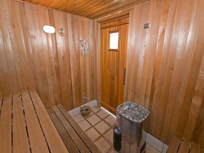 1076/18 Manning Street, Milton QLD 4064