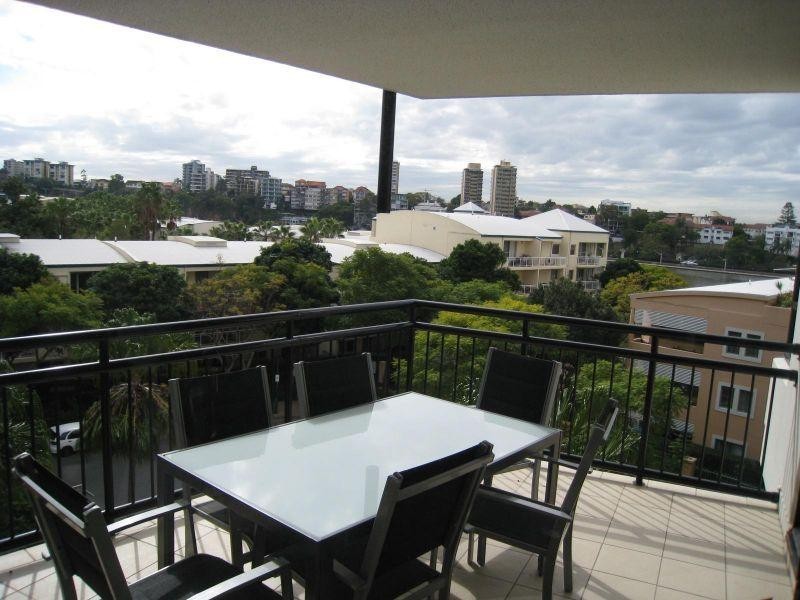 15 Goodwin Street, Kangaroo Point QLD 4169