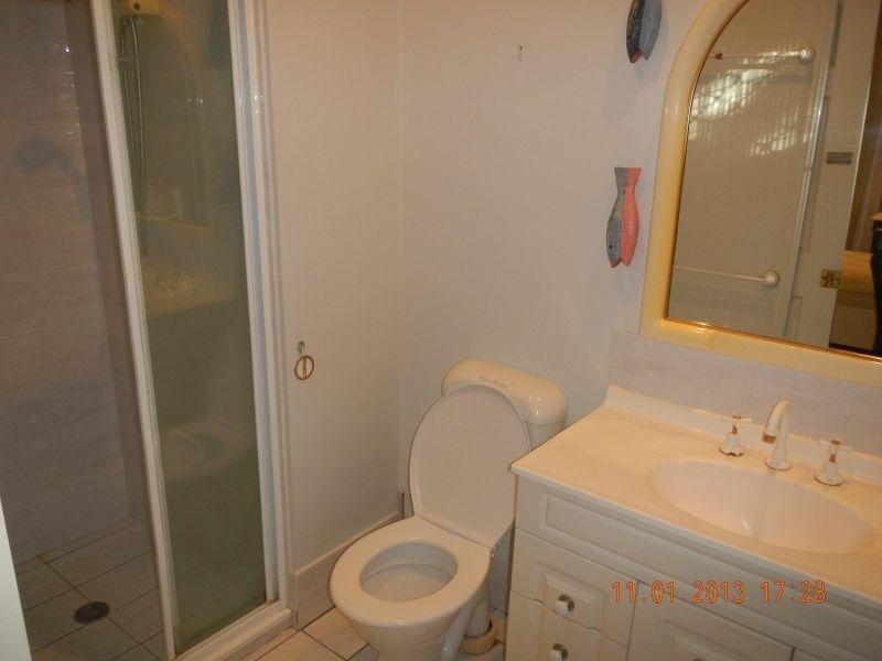 14 Cook Cl, Southport QLD 4215