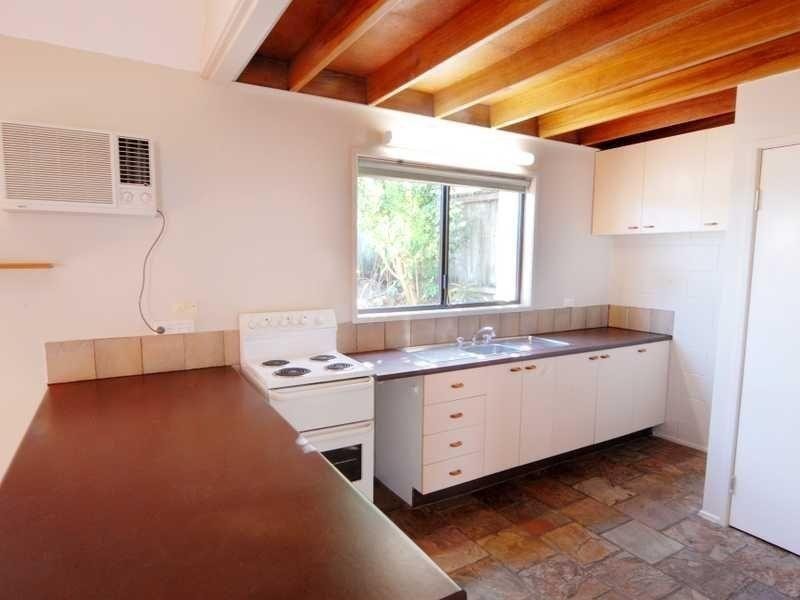 3/4 Border Drive, Cannonvale QLD 4802
