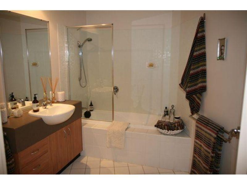 101/24 Macquarie Street, Teneriffe QLD 4005