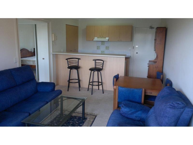 27 Chester Terraces, Southport QLD 4215