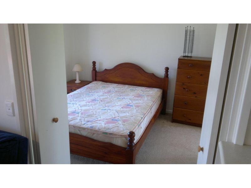 27 Chester Terraces, Southport QLD 4215