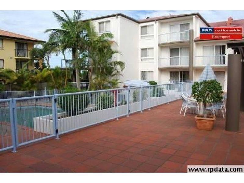 5/12 Lloyd Street, Southport QLD 4215
