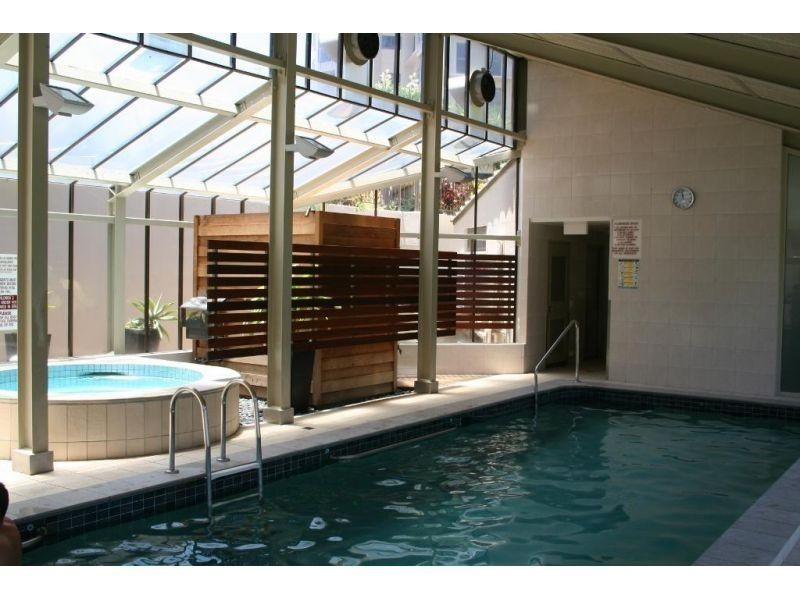 Unit 60/2 Admiralty Drive, Paradise Waters QLD 4217