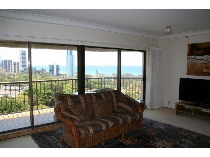 Unit 60/2 Admiralty Drive, Paradise Waters QLD 4217