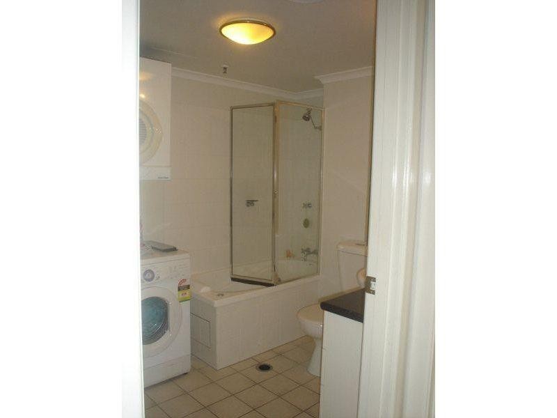 100 Bowen Street, Spring Hill QLD 4000