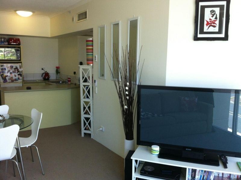 46-52 Pacific Street, Main Beach QLD 4217