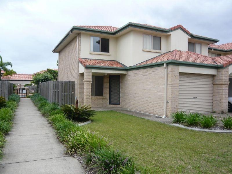 Townhouse 14/2 Bos Drive, Coomera QLD 4209