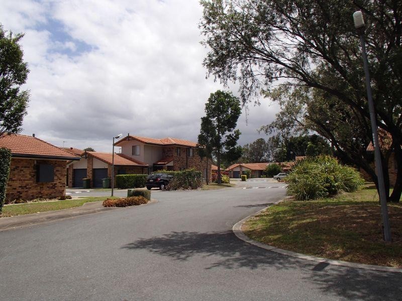 11 waterford court, Bundall QLD 4217