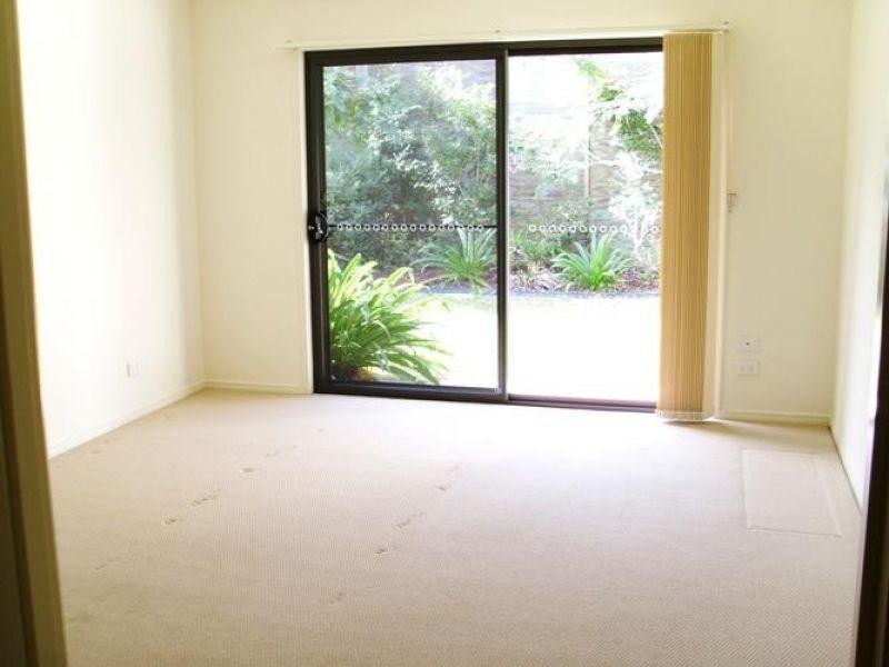 A1/2 Catalina Way, Upper Coomera QLD 4209