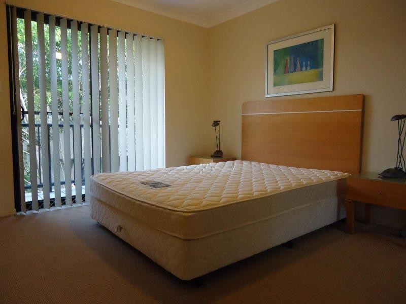 Mermaid Beach QLD 4218