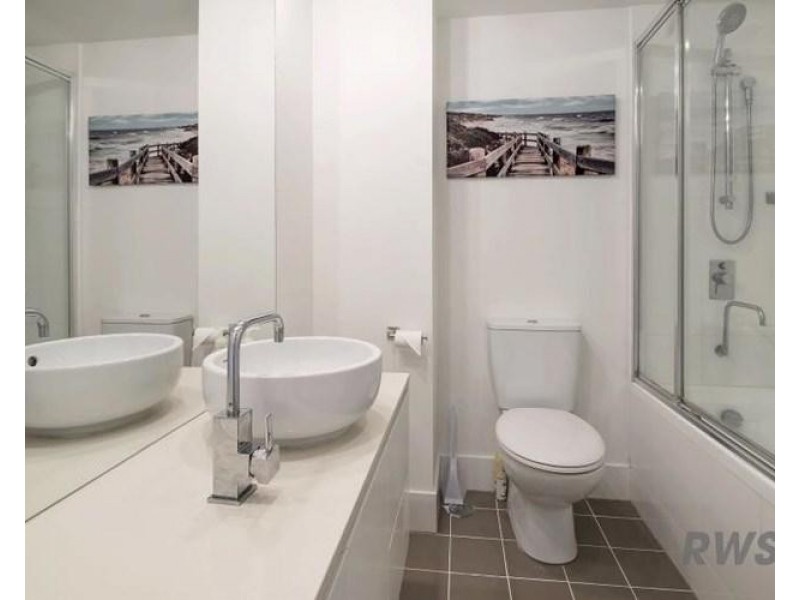 1201/438 Marine Parade, Biggera Waters QLD 4216