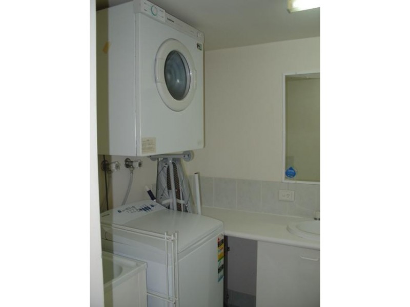 285/35 Palm Avenue, Surfers Paradise QLD 4217