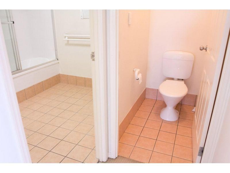 34/84 High Street, Southport QLD 4215