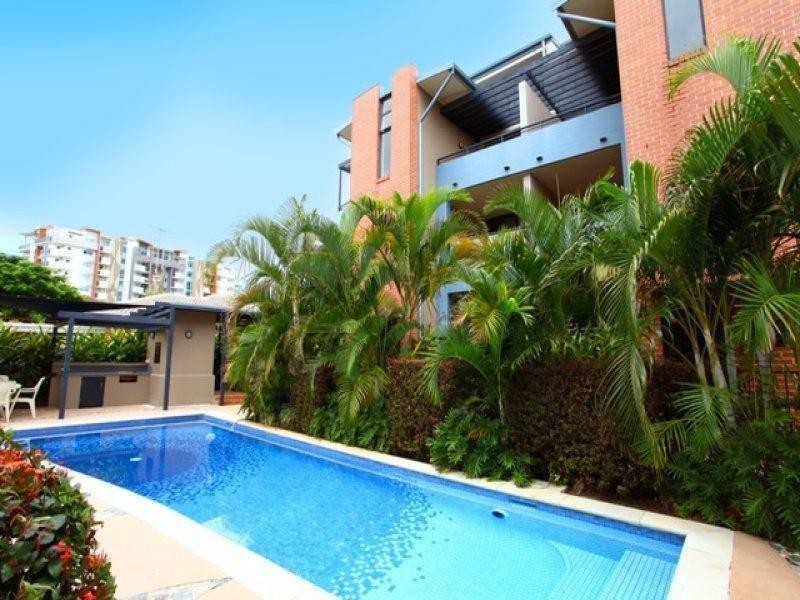 18/20-26 Illawong Street, Chevron Island QLD 4217
