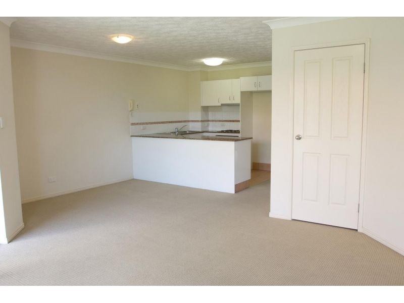 38/84 High Street, Southport QLD 4215