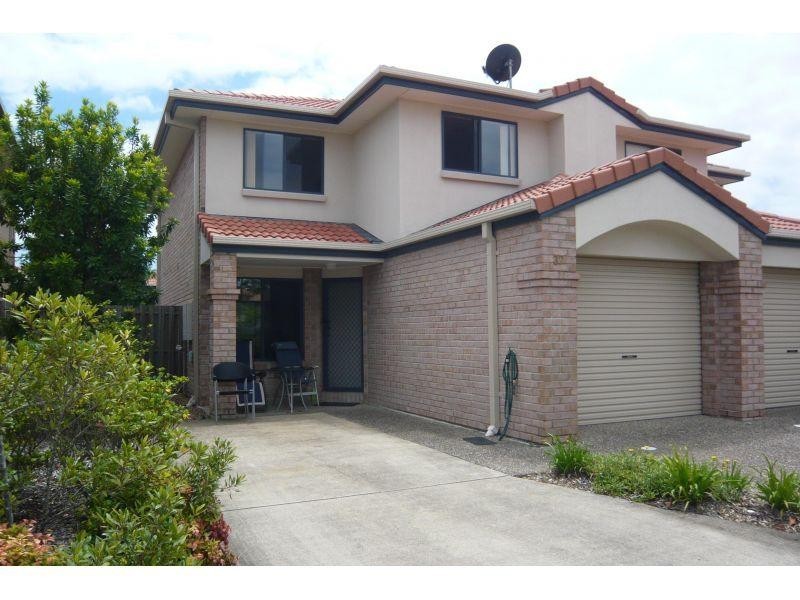 townhouse 37/2 Bos Drive, Coomera QLD 4209