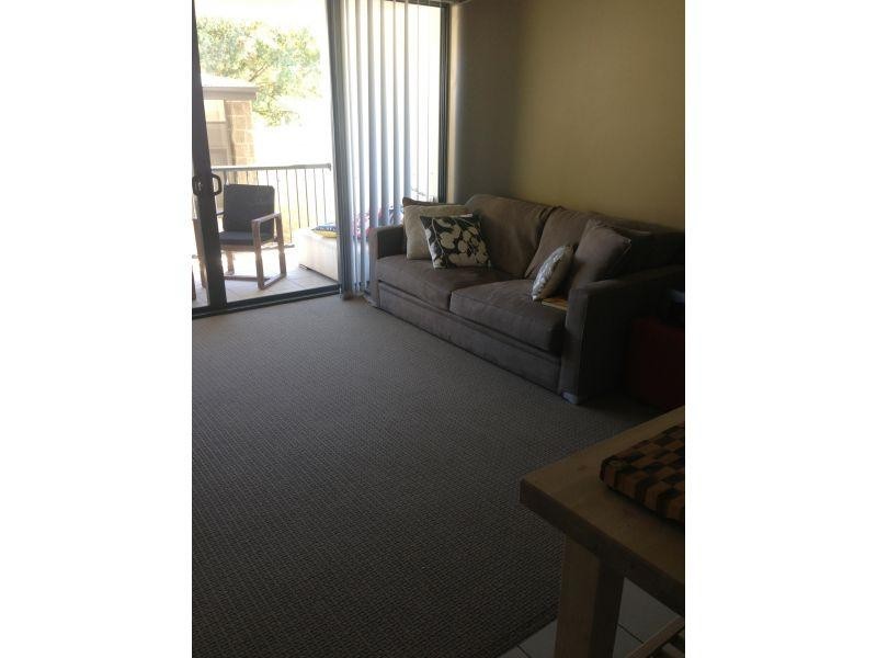 1073/18 Manning Street, Milton QLD 4064