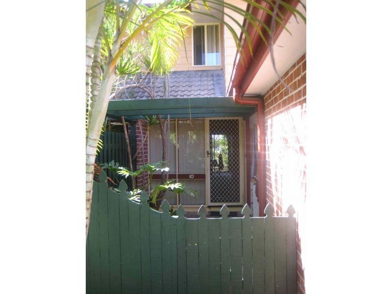 100 Racecourse Road, Bundall QLD 4217