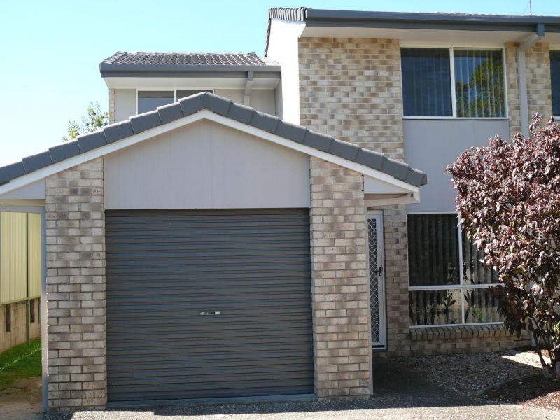 42 Murev Way, Carrara QLD 4211