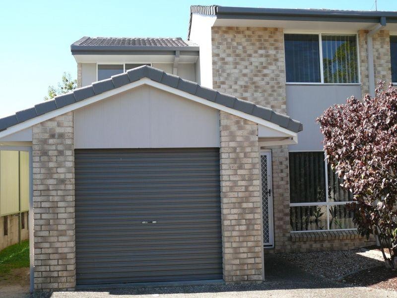 42 Murev Way, Carrara QLD 4211