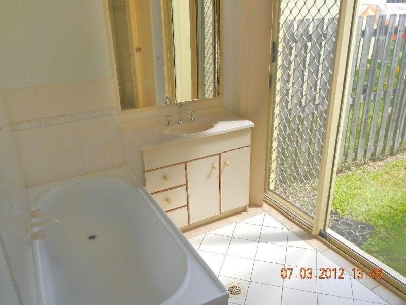 40 Ancona Street, Carrara QLD 4211