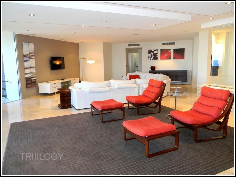 21 Cypress Avenue, Surfers Paradise QLD 4217