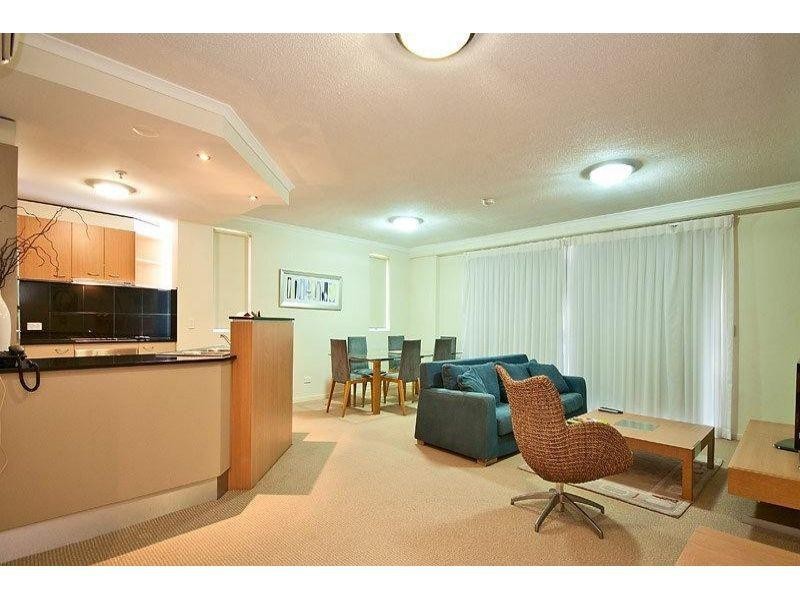 21 Cypress Avenue, Surfers Paradise QLD 4217