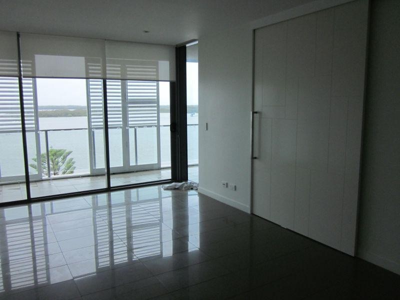 Unit 1603/438 Marine Parade, Biggera Waters QLD 4216