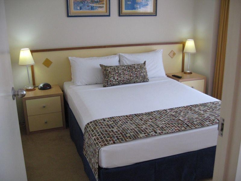 301/2988 Surfers Paradise Boulevard, Surfers Paradise QLD 4217